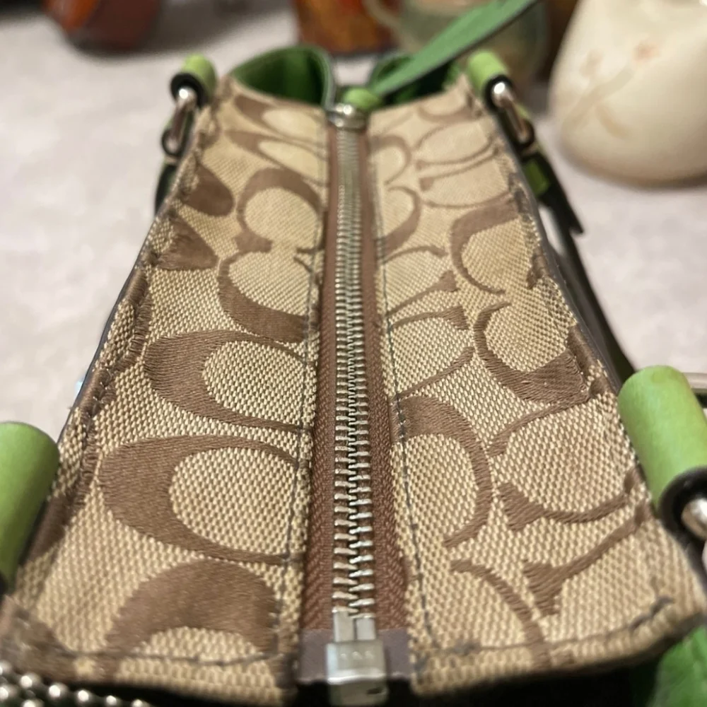 COACH NANCY RARE SIGNATURE STRIPE ZEBRA HANDBAG/TOTE BAG #13993 EUC - Picture 5 of 10